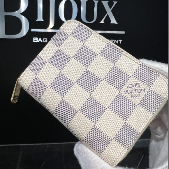 Damier Azur Mini Zippy Wallet - Picture 9 of 9